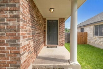 14504 Mowsbury Dr in Austin, TX - Building Photo - Building Photo