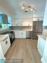 1751 SW 32nd Ct in Fort Lauderdale, FL - Building Photo - Building Photo