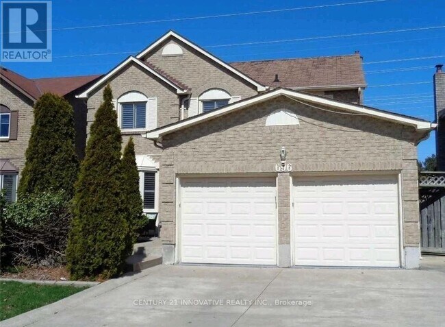 696 Amaretto Ave