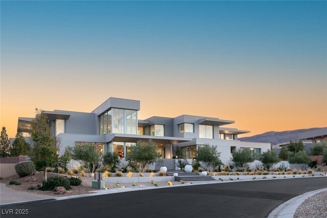 property at 14 Magic Stone Ln