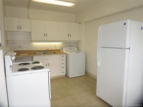 45-535 Luluku Rd-Unit -B51 in Kaneohe, HI - Building Photo - Building Photo