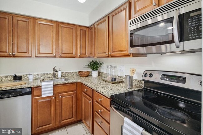 1420 Locust St