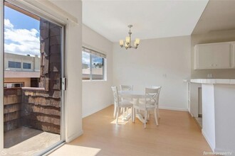 5349 Newcastle Ave, Unit 50 in Encino, CA - Building Photo - Building Photo