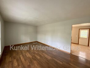 613 W Madison St in O'Fallon, IL - Building Photo - Building Photo