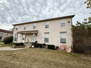 35321 Turner Dr in Sterling Heights, MI - Foto de edificio - Building Photo