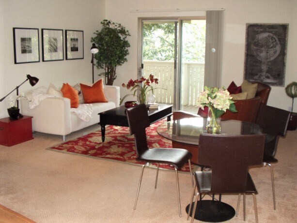 405 Piccadilly Pl, Unit 22 in San Bruno, CA - Building Photo