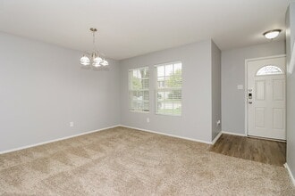 937 Stone Chapel Way in Fort Worth, TX - Foto de edificio - Building Photo