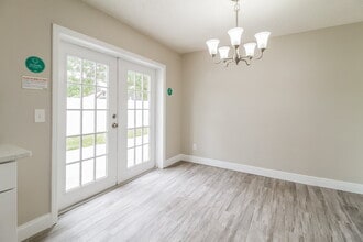 1441 Wendy Ct in Kissimmee, FL - Foto de edificio - Building Photo