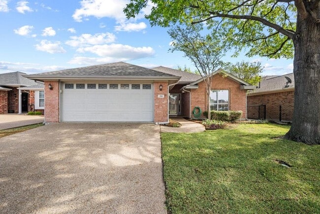 property at 200 Bluebonnet Ln