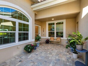4022 Penshurst Park in Sarasota, FL - Building Photo - Building Photo