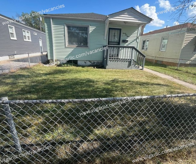 property at 2315 Buchanan St