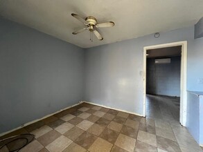 3315 San Agustin Ave in Laredo, TX - Building Photo - Building Photo