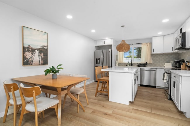 54-100-100 Kamehameha Hwy in Hauula, HI - Building Photo - Building Photo