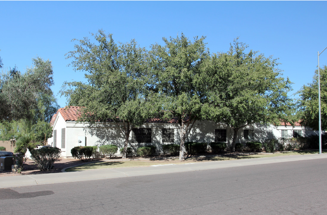 800 S Nebraska St in Chandler, AZ - Building Photo