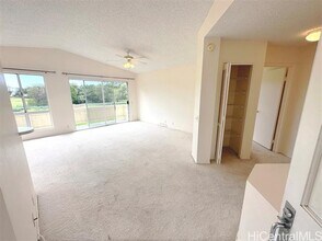 91-1012-1012 Laaulu St in Ewa Beach, HI - Building Photo - Building Photo