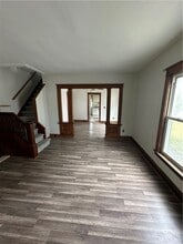 1112 Oak St in Elmira, NY - Building Photo - Building Photo