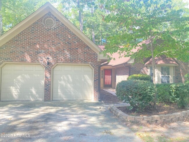 property at 8 Sand Dollar Dr