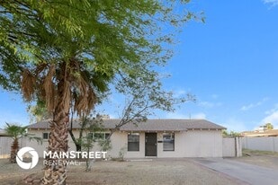 3349 W Thomas Rd in Phoenix, AZ - Building Photo