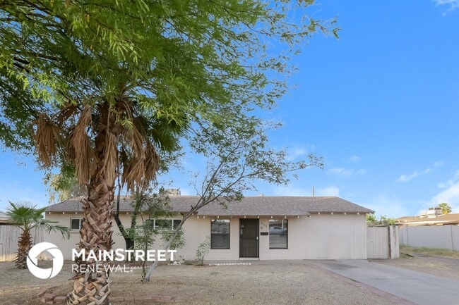 property at 3349 W Thomas Rd