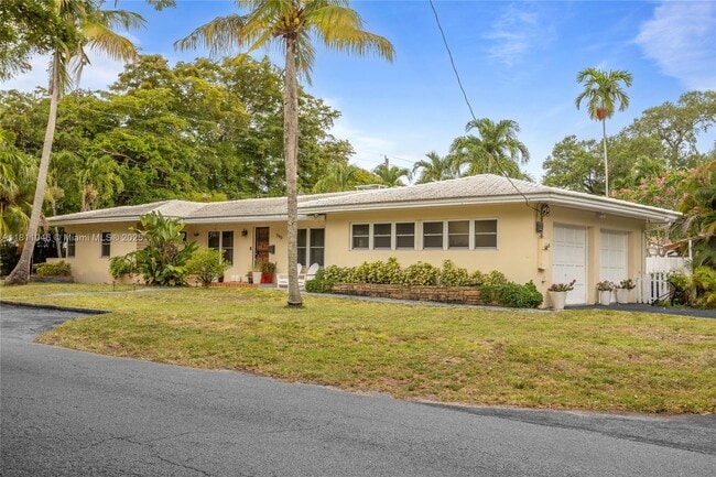 790 NE 119th St in Biscayne Park, FL - Building Photo - Building Photo