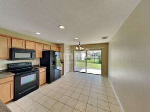 5504 71st St E in Palmetto, FL - Building Photo - Building Photo