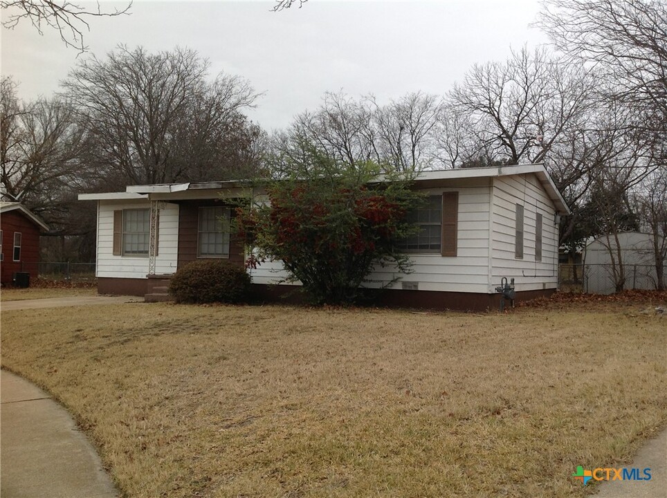 1601 Elkins Ave in Killeen, TX - Building Photo