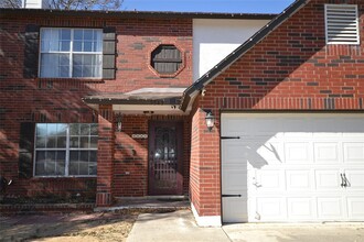 9543 Summerbrook in San Antonio, TX - Building Photo - Building Photo