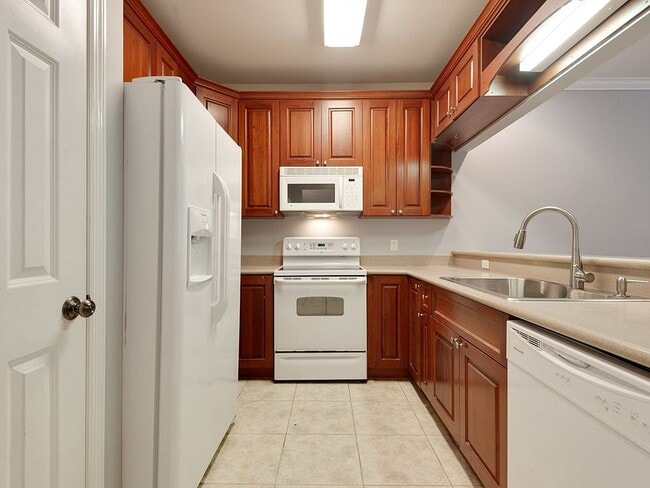 1537 Crescent Hills Dr in Tallahassee, FL - Building Photo - Building Photo