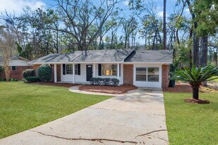 1369 Nancy Dr in Tallahassee, FL - Building Photo