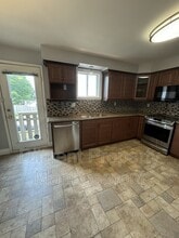 1537 Ravenwood Dr in Peterborough, ON - Building Photo - Building Photo