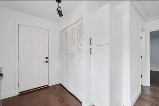 1628 17th Ave N in Nashville, TN - Foto de edificio - Building Photo