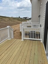 6 Meredith Way in Carlisle, PA - Foto de edificio - Building Photo