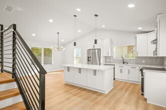 9127 Jean Verte in San Antonio, TX - Building Photo - Building Photo