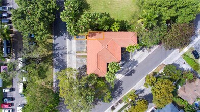 1333 NW 15th St in Miami, FL - Building Photo - Building Photo