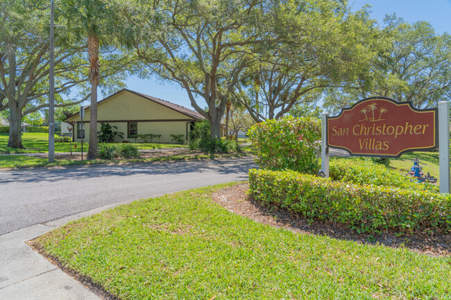 San Christopher Villas in Dunedin, FL - Building Photo - Building Photo