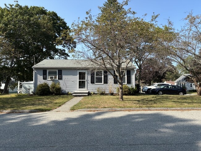 property at 21 Edwin St