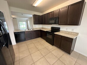 3488 Acapulco Cir in Cape Coral, FL - Building Photo - Building Photo