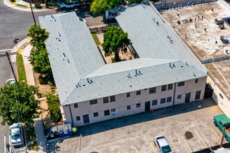 2508 Naples Ave in Venice, CA - Building Photo - Building Photo