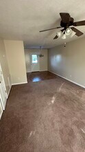 1202 Deer Ln, Unit 1202 -No pets allowed in Jefferson City, TN - Foto de edificio - Building Photo
