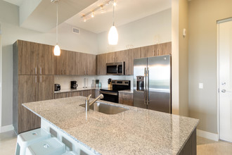 3130 W Latitude Cir-Unit -8-405 in Delray Beach, FL - Foto de edificio - Building Photo