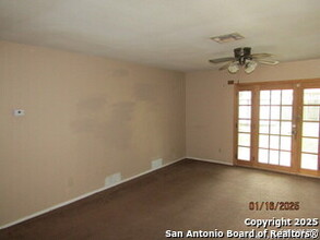 5915 Hidden Boulder St in San Antonio, TX - Building Photo - Building Photo