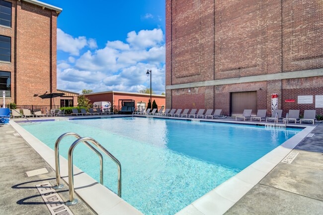 Albany Lofts at One Broadway in Menands, NY - Building Photo - Building Photo