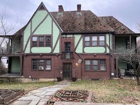 3505 Ravenwood Ave in Cincinnati, OH - Building Photo
