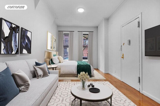 350 E 89th St in New York, NY - Building Photo - Building Photo