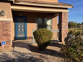 18 W Desert Vista Trail in San Tan Valley, AZ - Building Photo - Building Photo