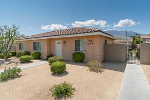 28455 Avenida La Paz in Cathedral City, CA - Building Photo