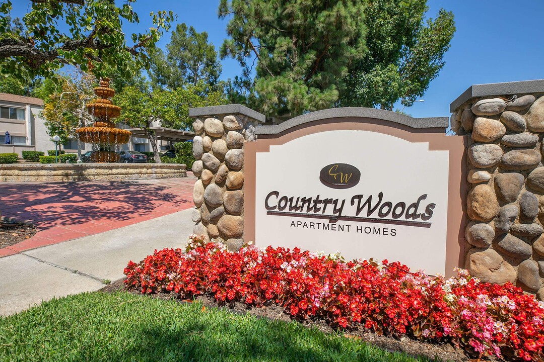 Country Woods Apartment Homes in Brea, CA - Building Photo