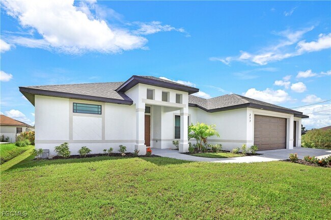 217 NW 36th Ave in Cape Coral, FL - Building Photo - Building Photo