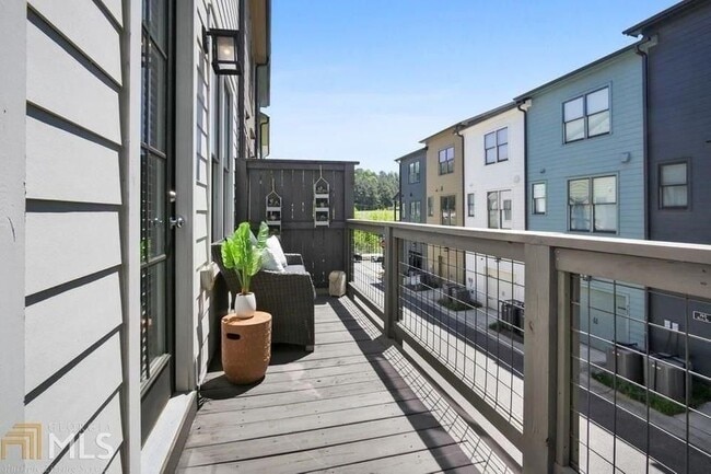 760 Winton Way in Atlanta, GA - Building Photo - Building Photo