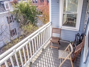 277 Washington St, Unit 3 in Somerville, MA - Building Photo - Building Photo